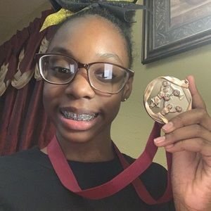 Meet your Posher, Emmanuella